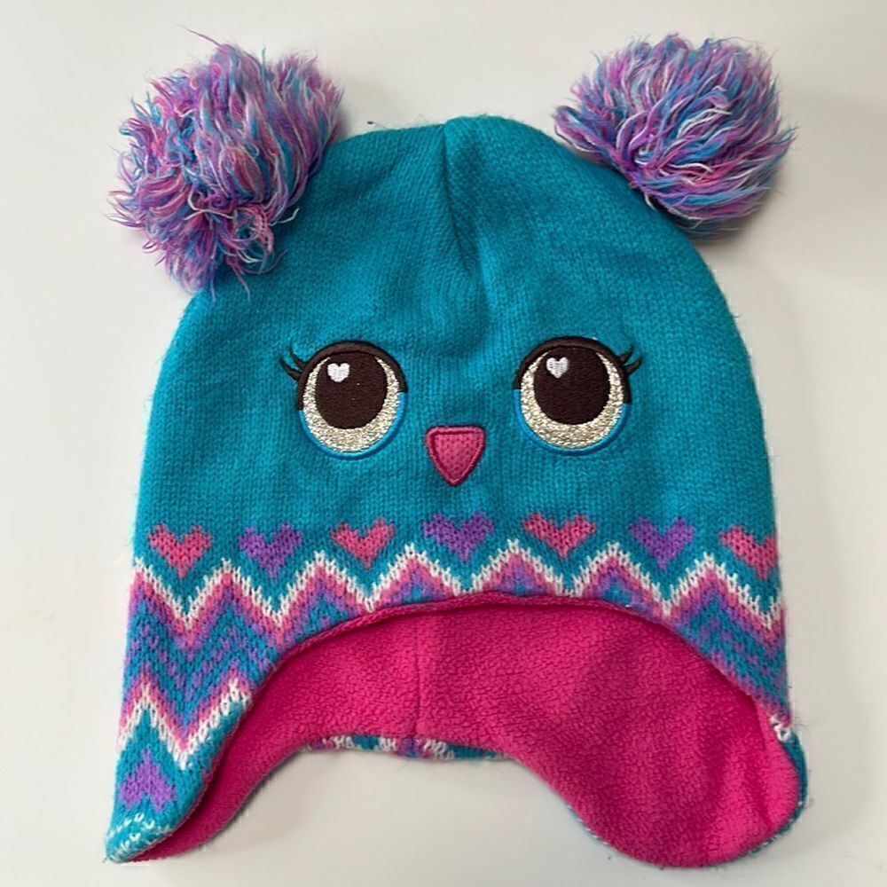 🌻3/20 Little bird knit hat with fleece lining. Size 2T-5T.  What a sweet hat!